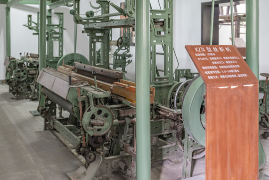 大型纺织机械