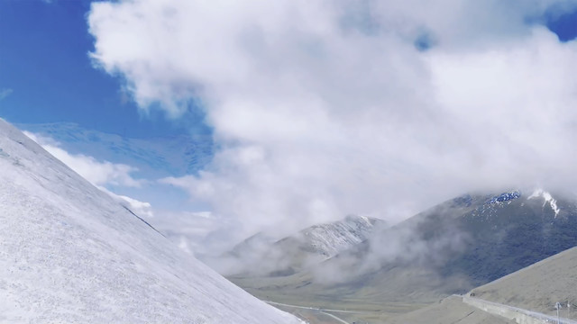 纳木错念青唐古拉山风光