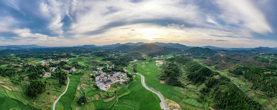 美丽乡村田园全景