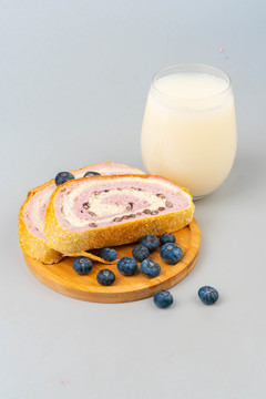早餐蓝莓切片面包