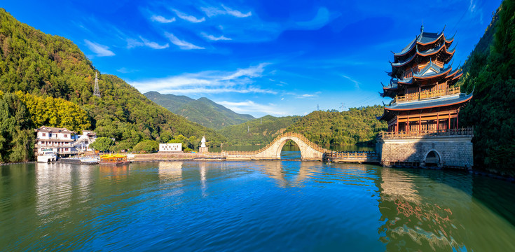 杭州桐庐县严子陵钓台风景区