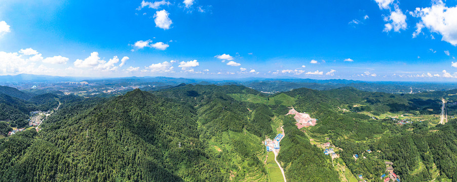 连绵起伏山川丘陵全景