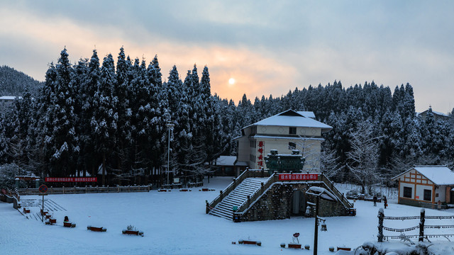 什邡市钟鼎寺