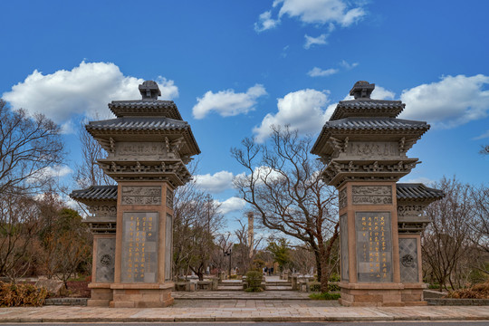 仿古阙门