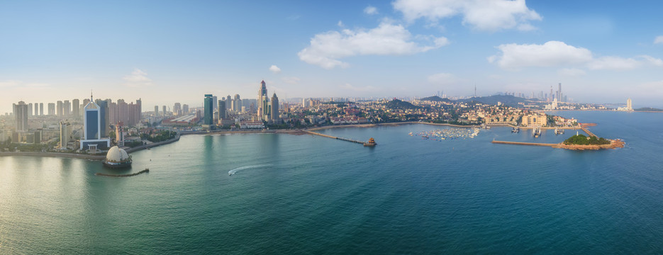 航拍青岛湾栈桥风景区风光