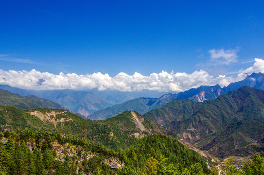 牛背山