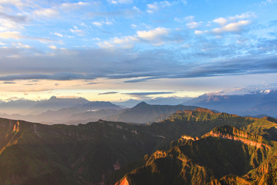 四川牛背山