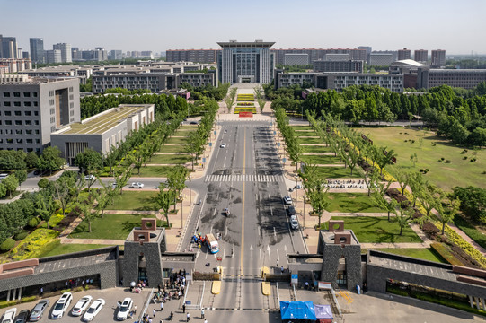 河南财经学院