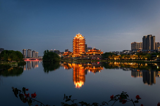 眉山城市夜景风光