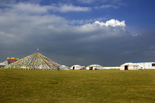 青海湖藏族帐篷