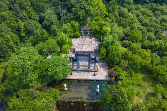 浙江湖州市安吉灵峰寺