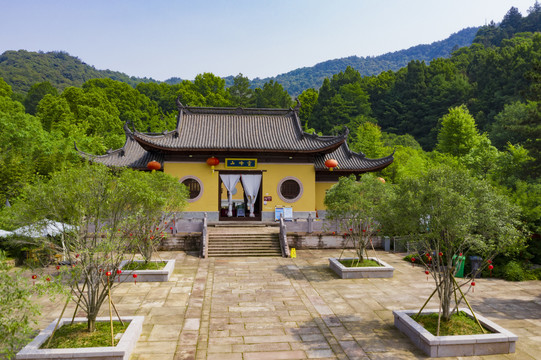 浙江湖州市安吉灵峰寺