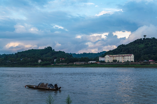 彭山岷江江景