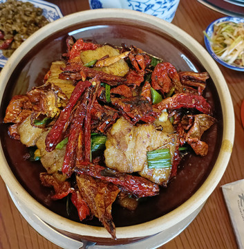 干辣椒炒肉