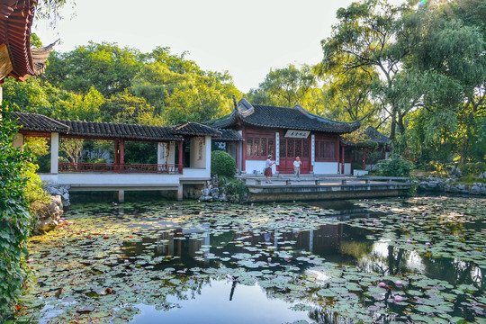 南京梅花山红楼苑