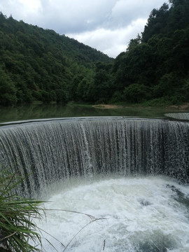 水库