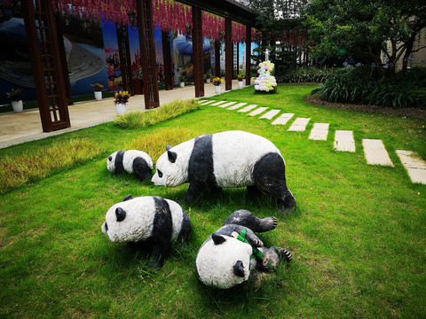 大熊猫雕塑