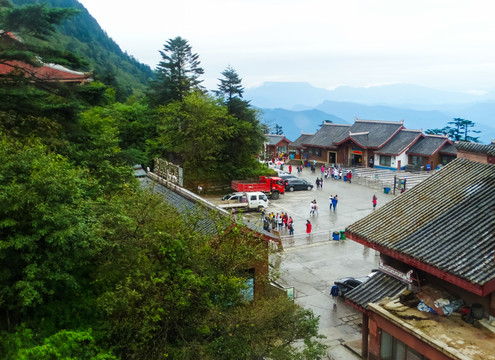 峨眉山索道站