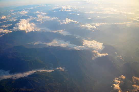 山峰云海