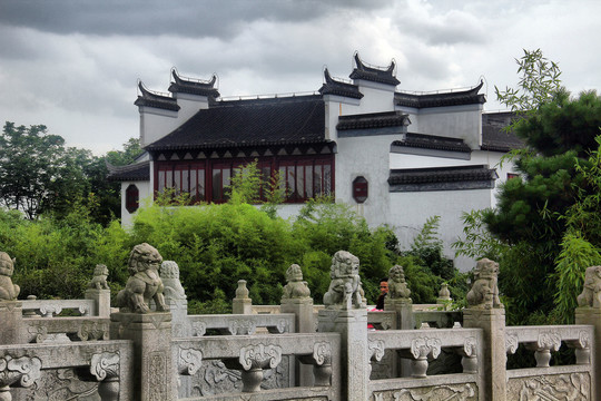 八大山人梅湖景区