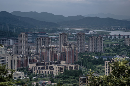 龙山俯瞰绍兴上虞城市风光