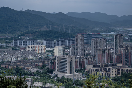 龙山俯瞰绍兴上虞城市风光