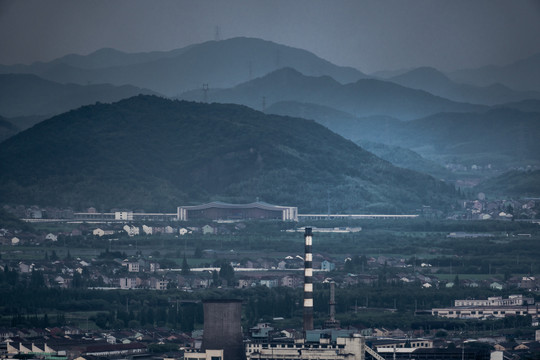 龙山俯瞰绍兴上虞城市风光