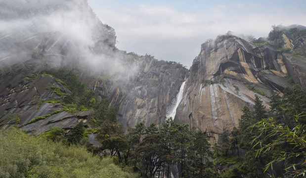 神山