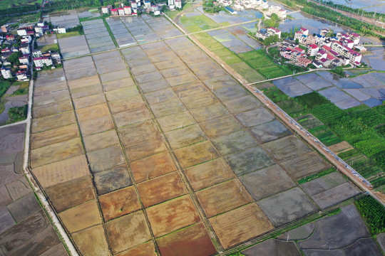 航拍江西井冈山田地