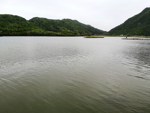 高山湖泊