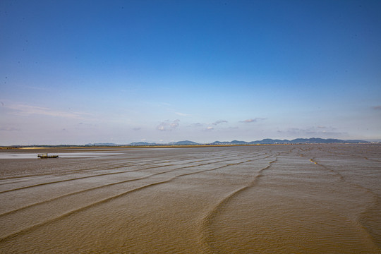 金色海滩