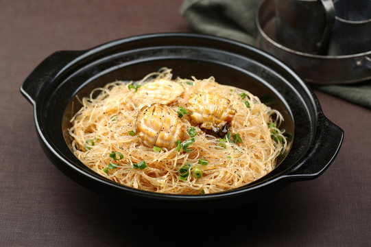 鮑魚粉絲煲