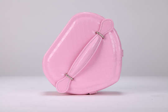 粉红色心形首饰盒
