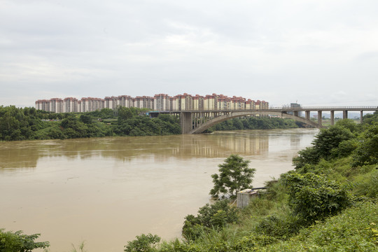 来宾红水河洪水