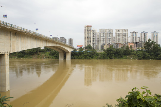 来宾红水河洪水