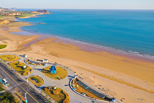 青岛石老人海水浴场