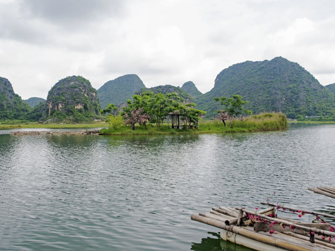 云南普者黑三生三世景区