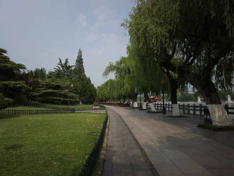 大明湖风景