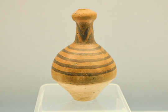仰韶文化彩陶弦纹壶