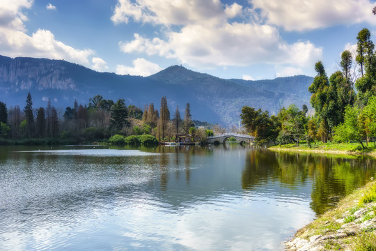 昆明绿水青山风景