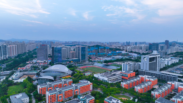 青岛石油大学