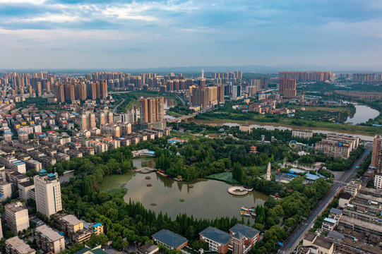 航拍湖南衡阳城市风光