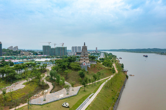 航拍湖南衡阳市来雁塔