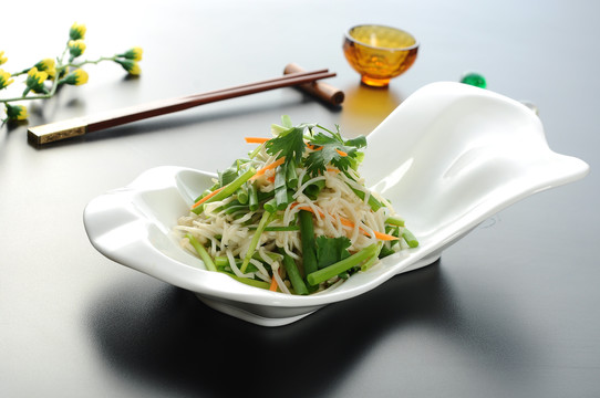 小蔥拌金針蘑