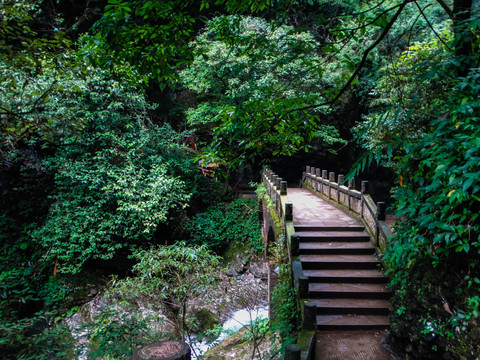 龙隐峡栈道