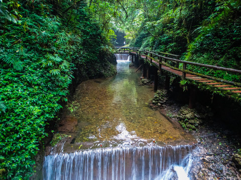 龙隐峡栈道