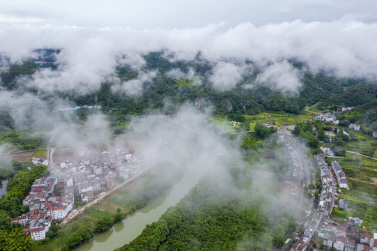 江南烟雨高山田园风光浙江仙都