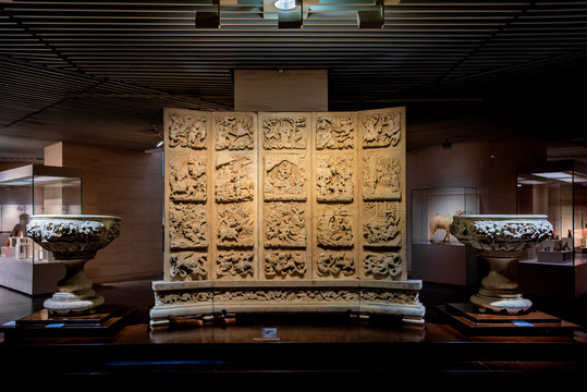 南京博物院汉白玉雕三国屏风