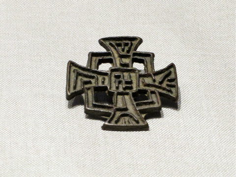 元代景教铜饰牌