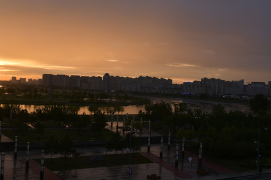 海拉爾夜景